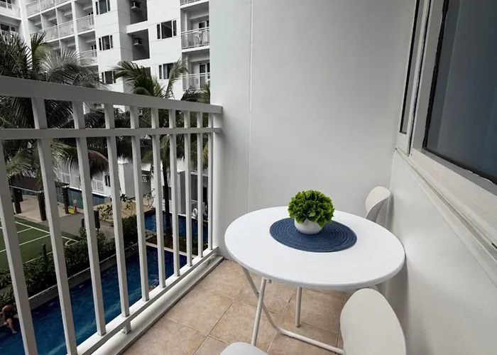 Staycation At Shore Residences Near Moa *