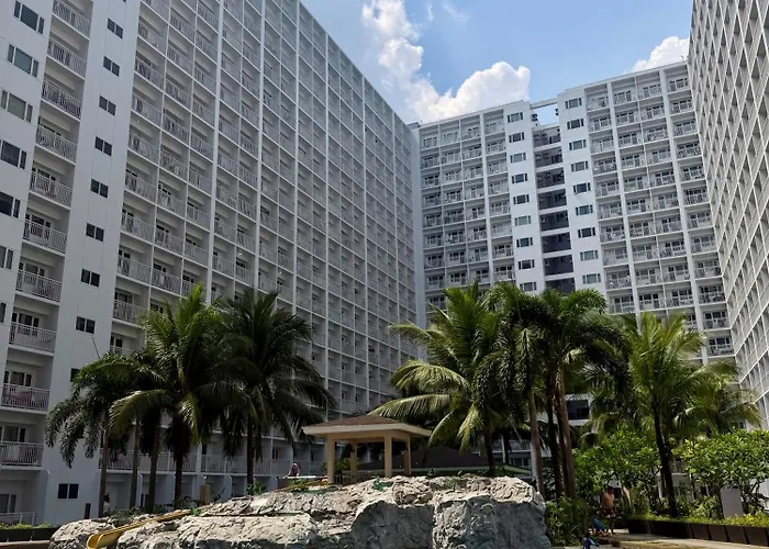 Staycation At Shore Residences Near Moa